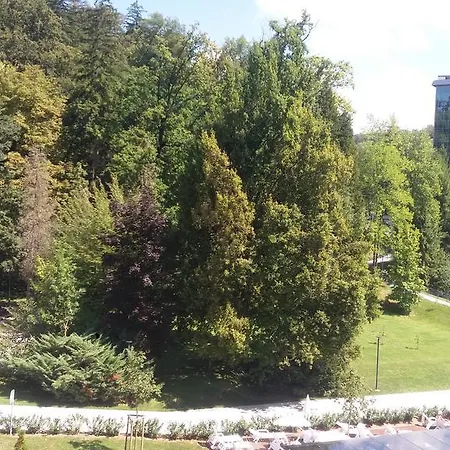 Апартаменты Park 16 *