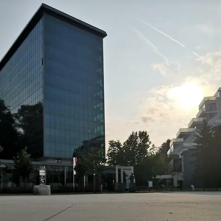Park 16 Апартаменты *